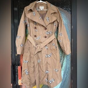 Charter Club trenchcoat with flower details!